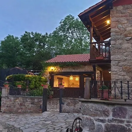Holiday home Casas Caborzal