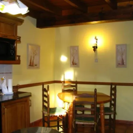 Casa Caborzal 펜션 *