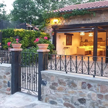 Casa Caborzal 펜션 Renedo De Cabuerniga